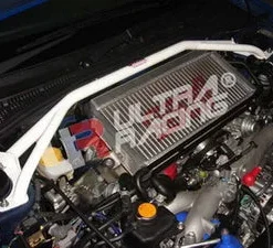 BARRA DE TORRETA DELANTERA ULTRA RACING  PARA SUBARU IMPREZA WRX / STI 01-07